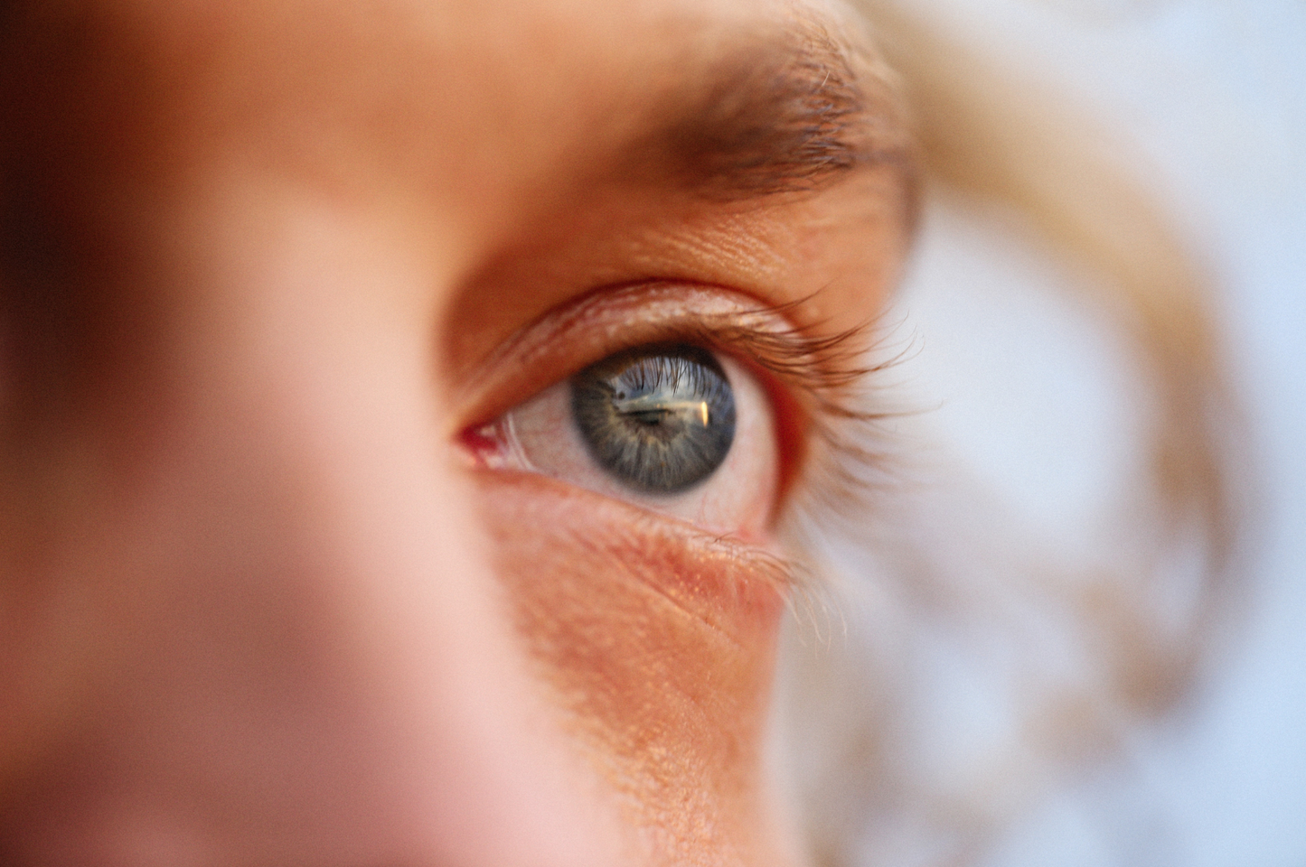 Soothe Sore, Dry, Tired Eyes – Naturally