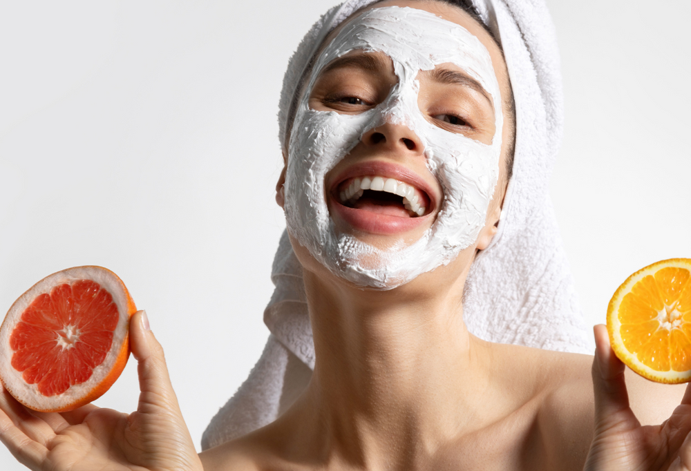 Looking for a Hydrating Clay Face Mask with Antibacterial Benefits?
