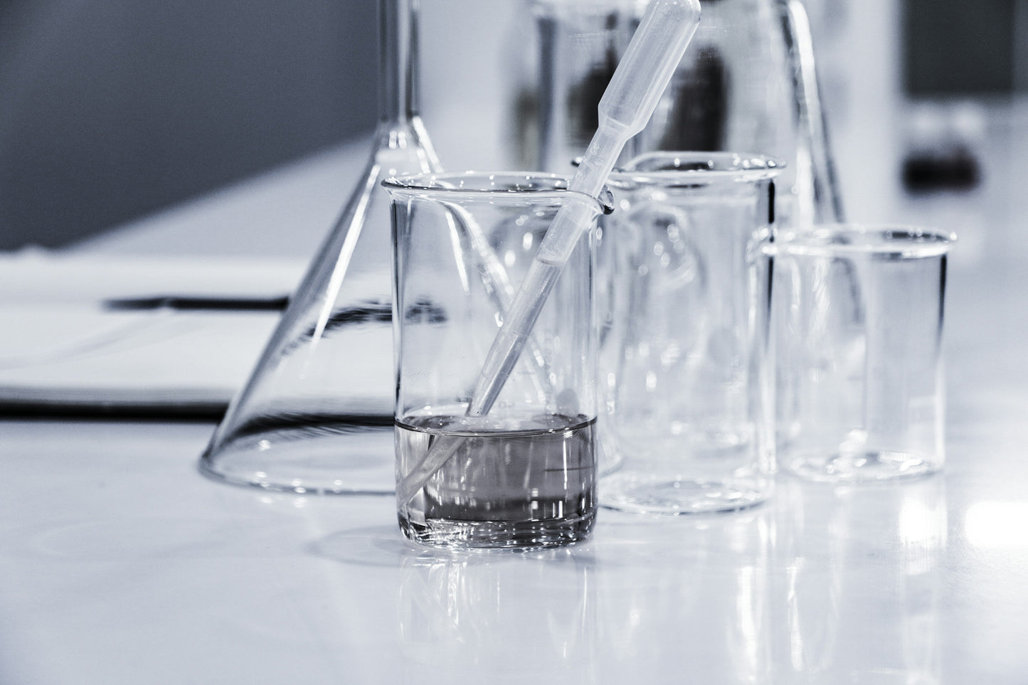 Ionic Silver vs Colloidal Silver — What's the Difference and Why Both Have a Place in Your Home